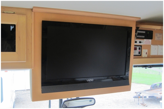 TV 15 Front TV mount