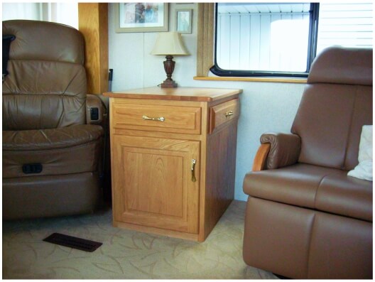 small-custom-desk-laptop-tray Custom small desk laptop tray